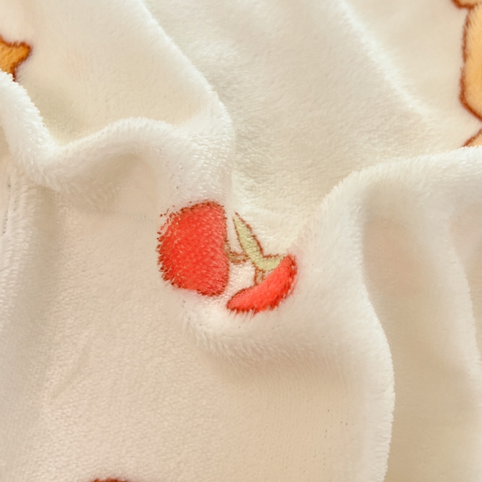 91家纺网 家纺一手货源 找家纺 莱米家纺 2025新款小版牛奶绒印花四件套系列 爱心小熊