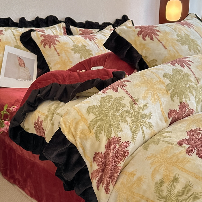 91家纺网 家纺一手货源 找家纺 亿品2025新款直播爆款韩版赫本风高克重牛奶绒四件套床裙款 8.5斤（有买家秀加v） 椰树林