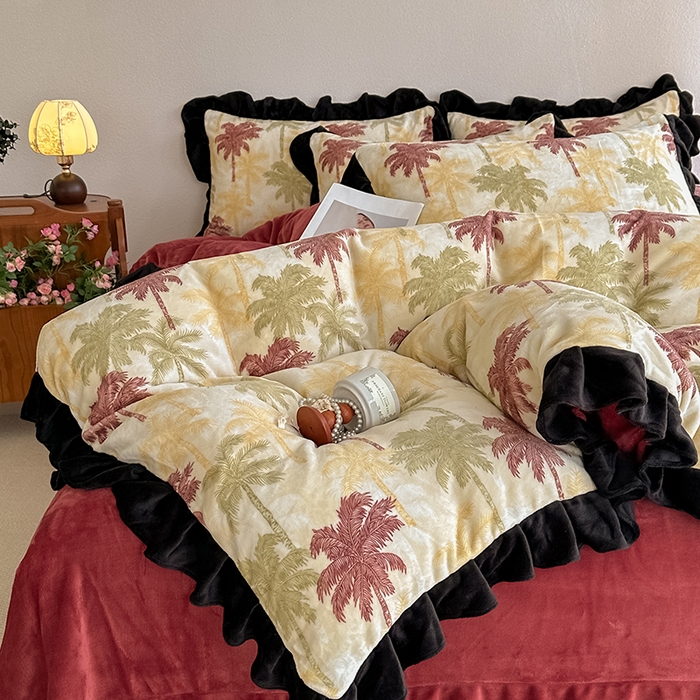 91家纺网 家纺一手货源 找家纺 亿品2025新款直播爆款韩版赫本风高克重牛奶绒四件套床裙款 8.5斤（有买家秀加v） 椰树林