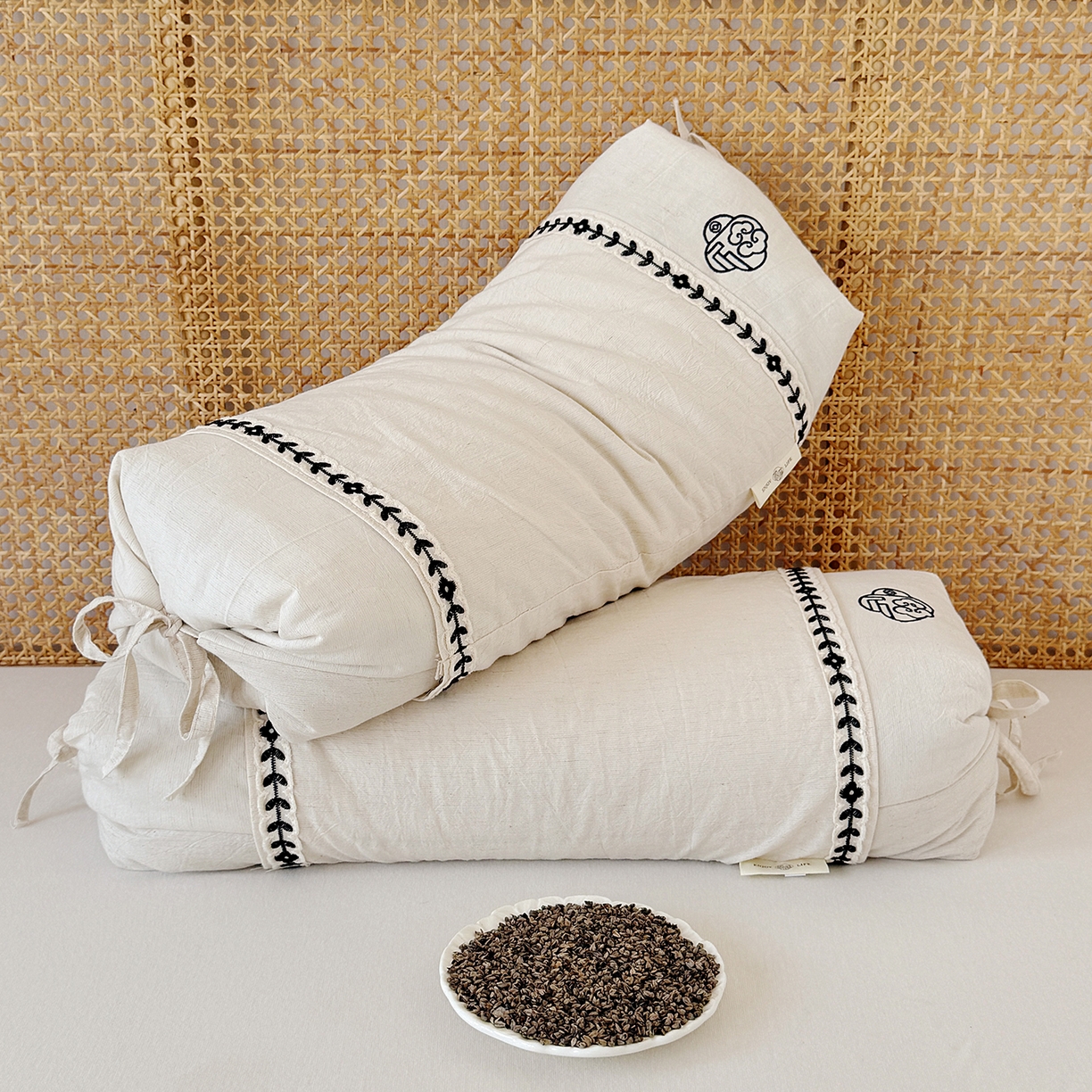 91家纺网 家纺一手货源 找家纺 （总）佳合枕芯 2025新款棉麻国风刺绣荞麦枕(一枕两用） 枕头枕芯