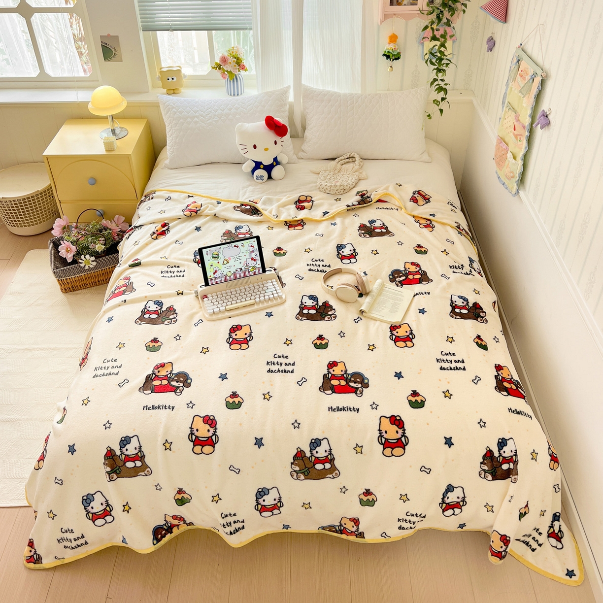 91家纺网 家纺一手货源 找家纺 富米莱（原臻工厂） 2025新款正版授权三丽鸥高克重卡通牛奶绒毛毯多功能毯子盖毯一搭配亮色包边 黑皮K t