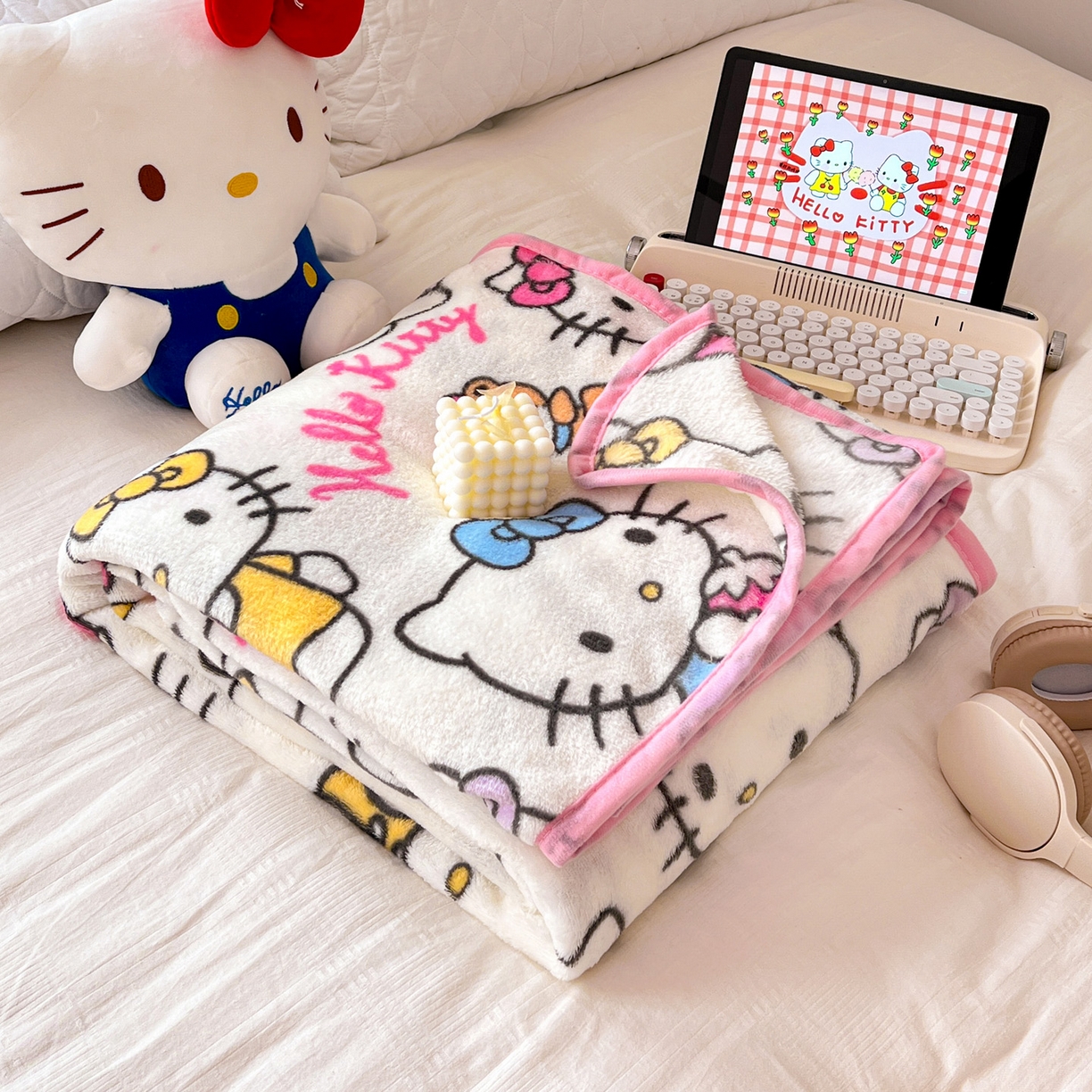 91家纺网 家纺一手货源 找家纺 富米莱（原臻工厂） 2025新款正版授权三丽鸥高克重卡通牛奶绒毛毯多功能毯子盖毯一搭配亮色包边 K t日记