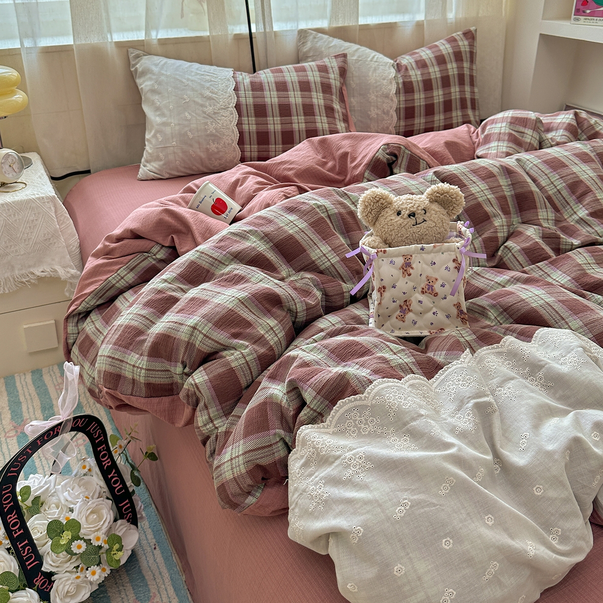 91家纺网 家纺一手货源 找家纺 晚爱家纺（原晚安家居） 2025新款韩系少女风蕾丝花边四件套云感木棉双层纱-苏菲 苏菲·深咖格