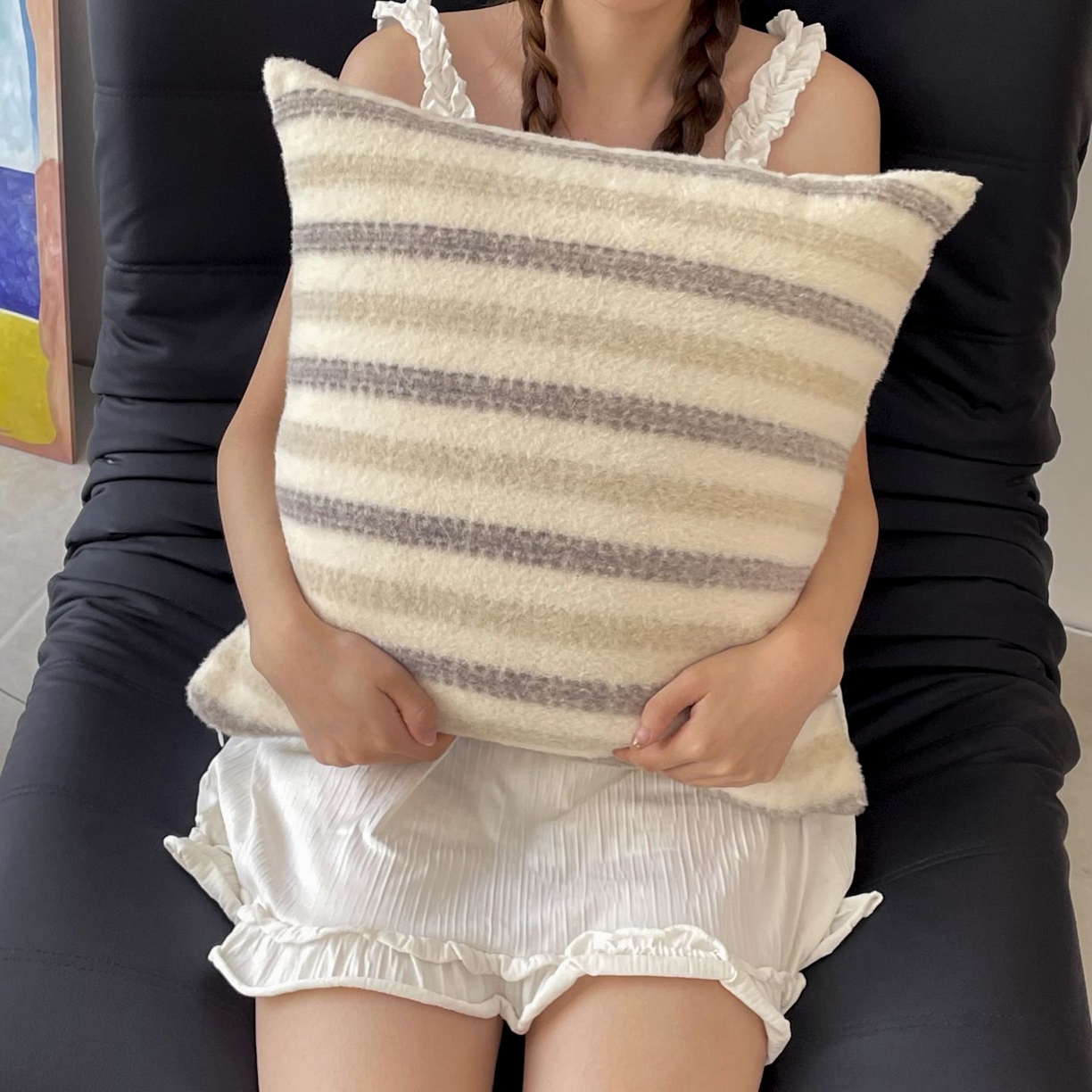 91家纺网 家纺一手货源 找家纺 十里居 2025新款绵羊绒抱枕枕头枕芯 虚幻米