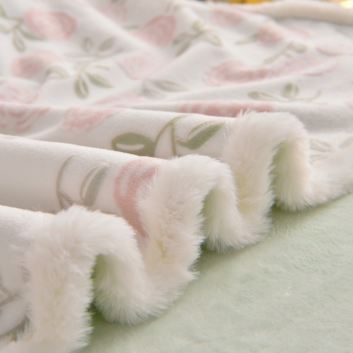 91家纺网 家纺一手货源 找家纺 （总）芯诗曼家纺 2025新款兔毛绒兔兔绒大包边立体雕花绒印花牛奶绒四件套