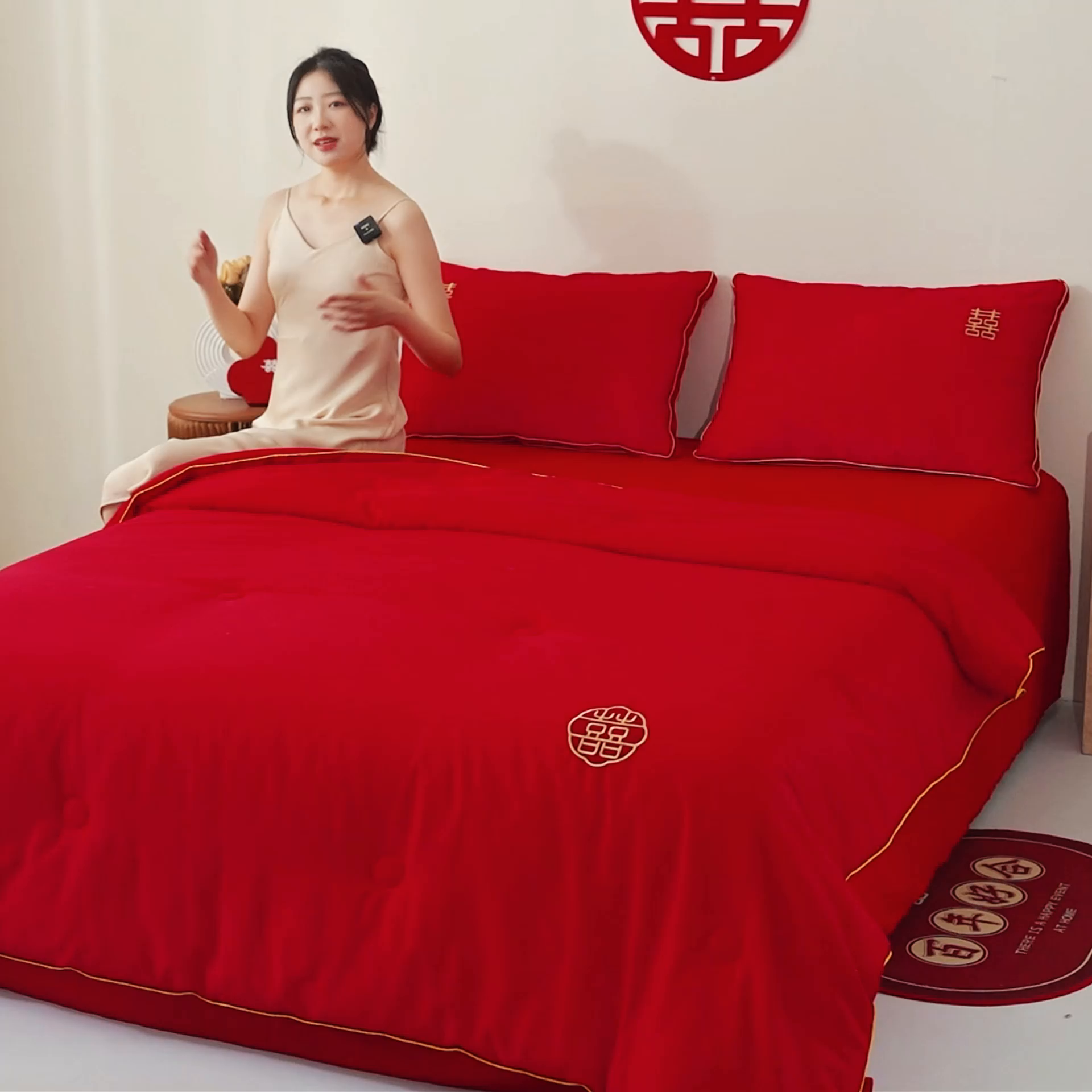 91家纺网 家纺一手货源 找家纺 （总）欧乐蒂 2025新款婚庆刺绣纤维被