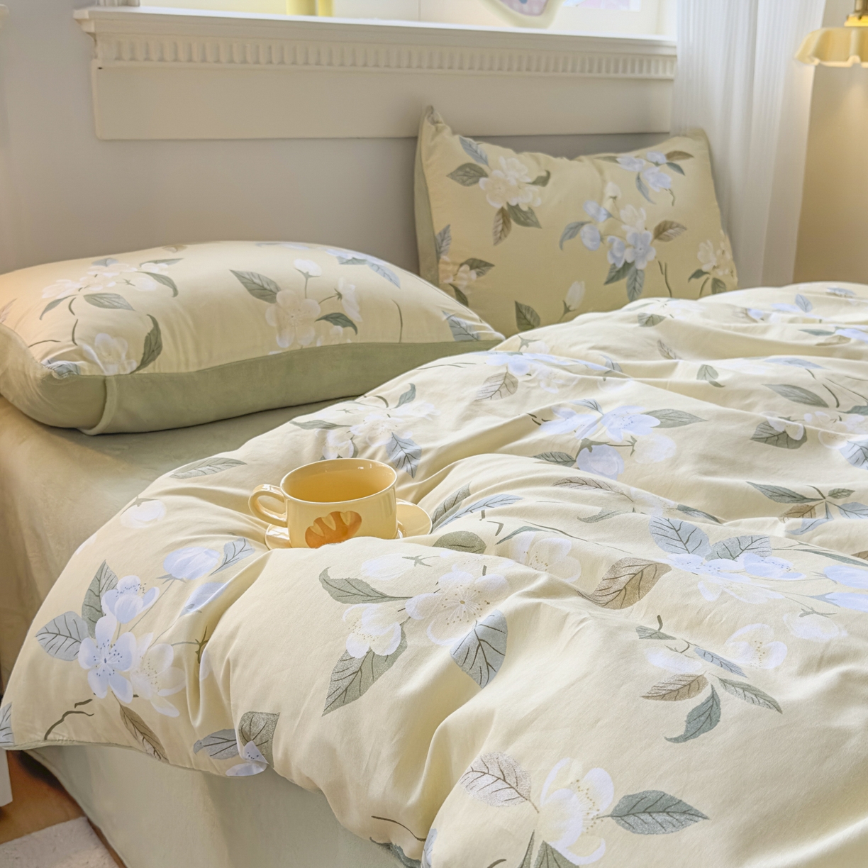 91家纺网 家纺一手货源 找家纺 KA家纺 2025新款秋冬A棉B绒纯棉牛奶绒棉加绒四件套 玉兰花