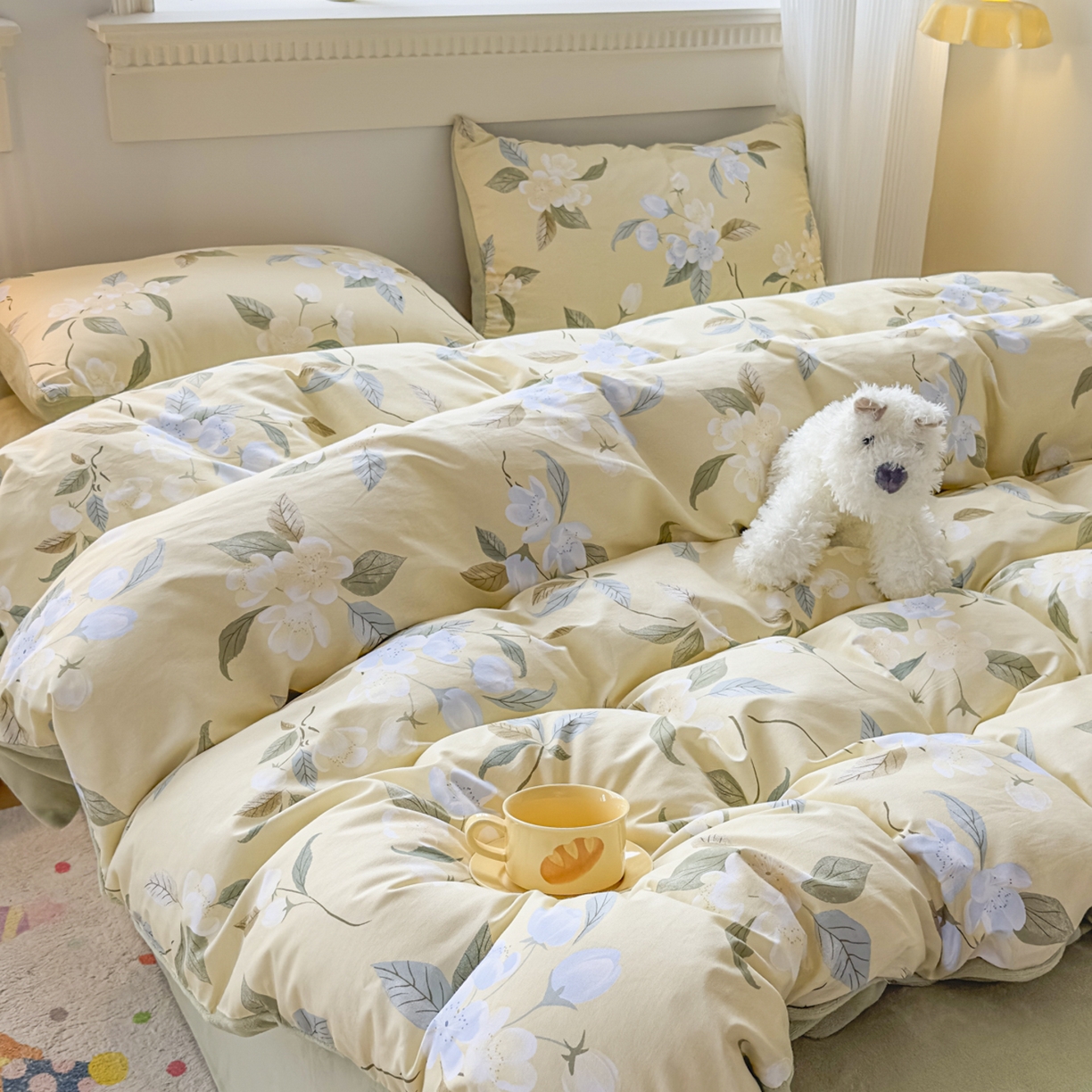 91家纺网 家纺一手货源 找家纺 KA家纺 2025新款秋冬A棉B绒纯棉牛奶绒棉加绒四件套 玉兰花