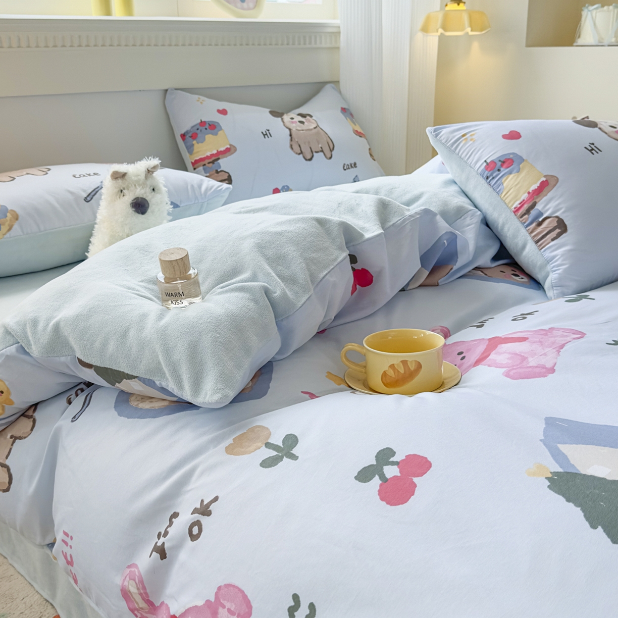 91家纺网 家纺一手货源 找家纺 KA家纺 2025新款秋冬A棉B绒纯棉牛奶绒棉加绒四件套 动物蛋糕