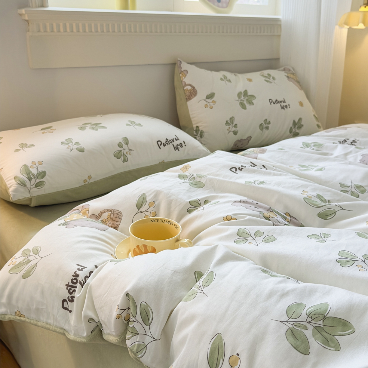 91家纺网 家纺一手货源 找家纺 KA家纺 2025新款秋冬A棉B绒纯棉牛奶绒棉加绒四件套 米粒熊