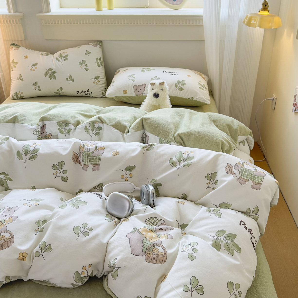 91家纺网 家纺一手货源 找家纺 KA家纺 2025新款秋冬A棉B绒纯棉牛奶绒棉加绒四件套 米粒熊