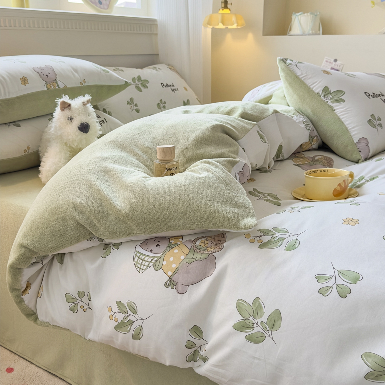 91家纺网 家纺一手货源 找家纺 KA家纺 2025新款秋冬A棉B绒纯棉牛奶绒棉加绒四件套 米粒熊