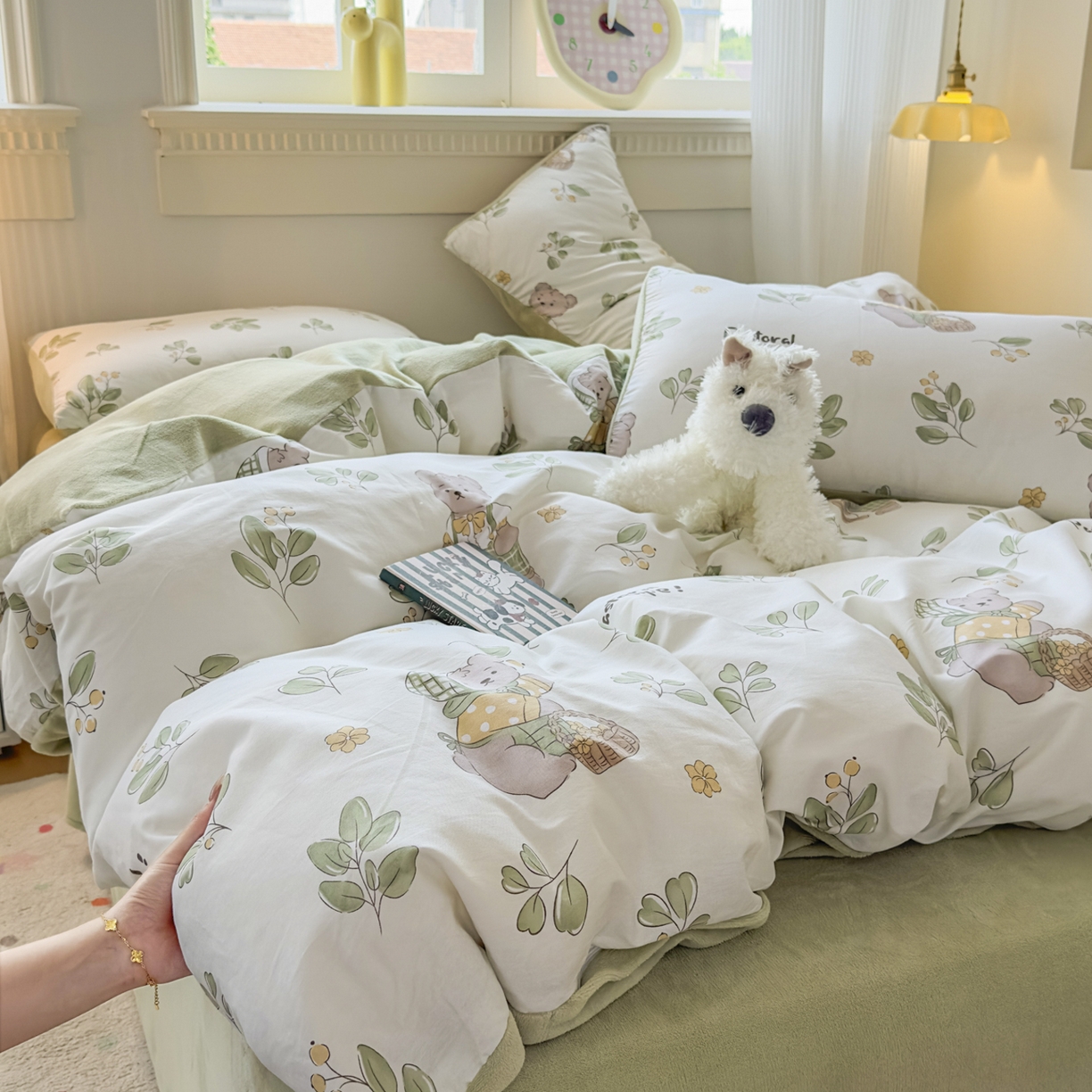 91家纺网 家纺一手货源 找家纺 KA家纺 2025新款秋冬A棉B绒纯棉牛奶绒棉加绒四件套 米粒熊