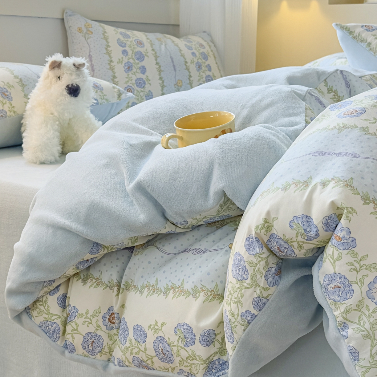 91家纺网 家纺一手货源 找家纺 KA家纺 2025新款秋冬A棉B绒纯棉牛奶绒棉加绒四件套 花涧