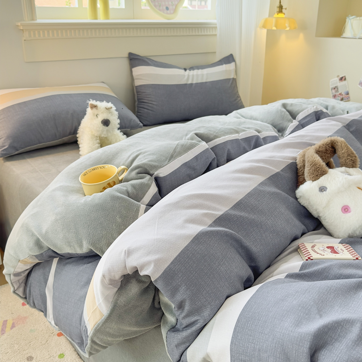 91家纺网 家纺一手货源 找家纺 KA家纺 2025新款秋冬A棉B绒纯棉牛奶绒棉加绒四件套 静雅花韵