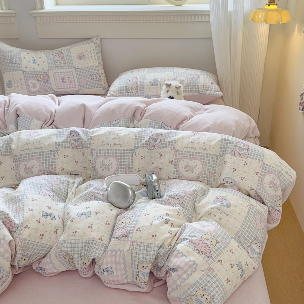 91家纺网 家纺一手货源 找家纺 KA家纺 2025新款秋冬A棉B绒纯棉牛奶绒棉加绒四件套 哈基米