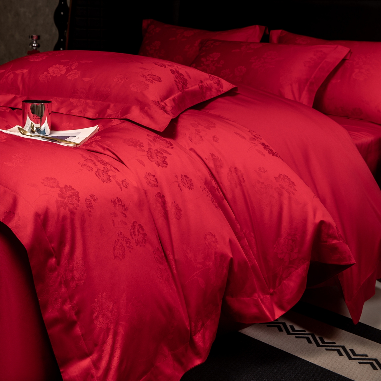 91家纺网 家纺一手货源 找家纺 欧乐蒂 2025新款高支高密婚庆提花四件套 玫瑰情缘