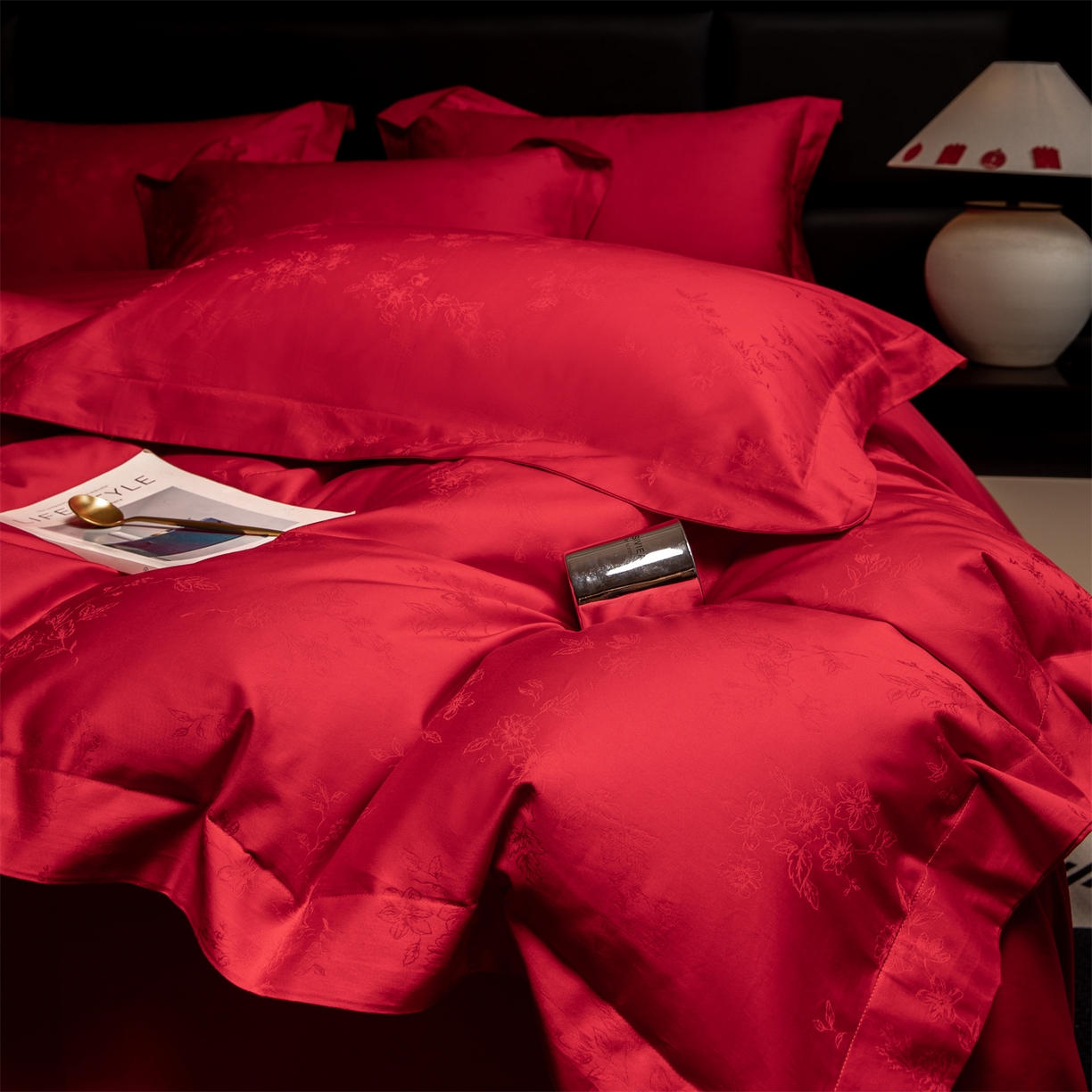 91家纺网 家纺一手货源 找家纺 欧乐蒂 2025新款高支高密婚庆提花四件套 叶叶情深