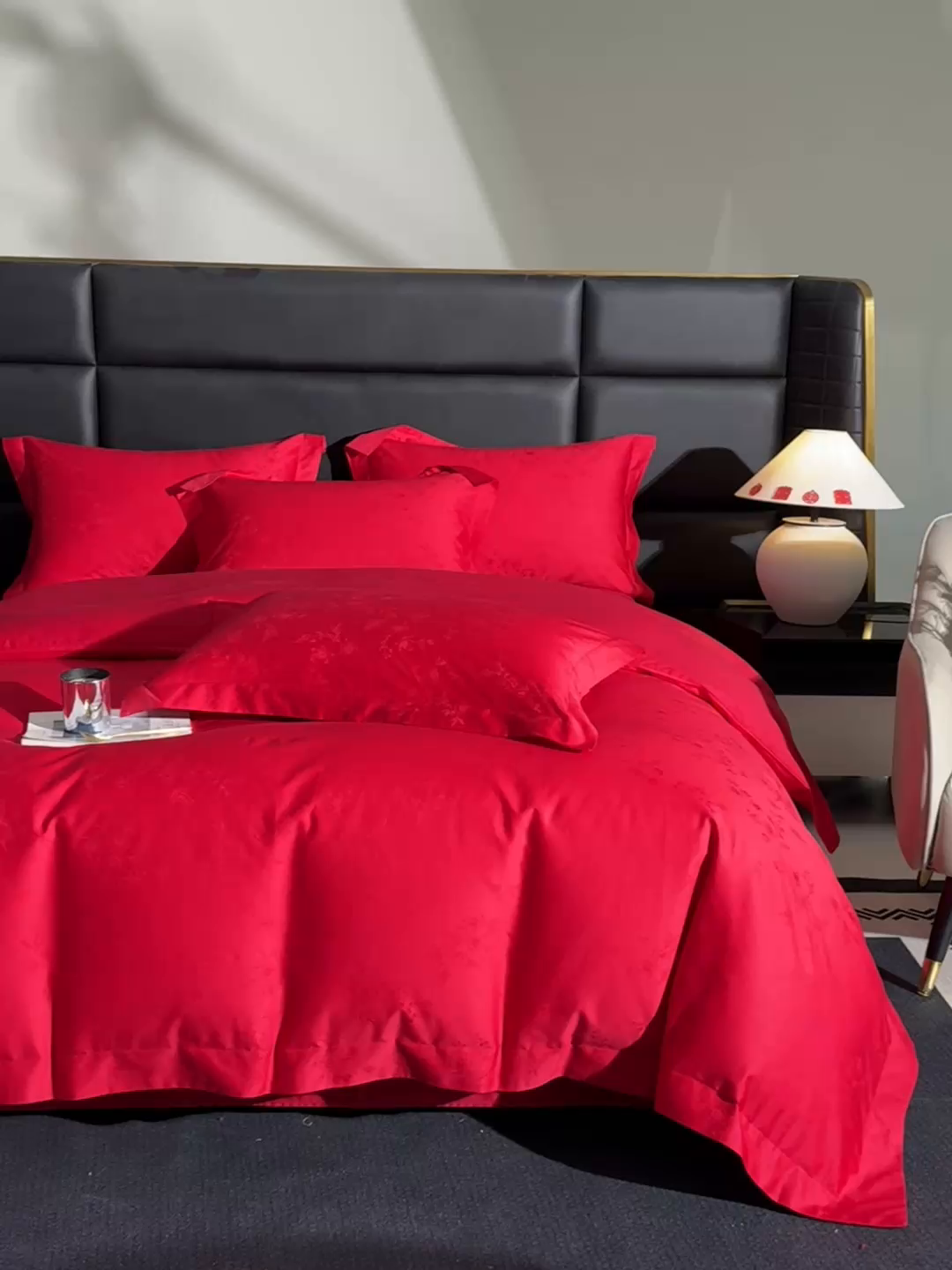 91家纺网 家纺一手货源 找家纺 欧乐蒂 2025新款高支高密婚庆提花四件套 叶叶情深