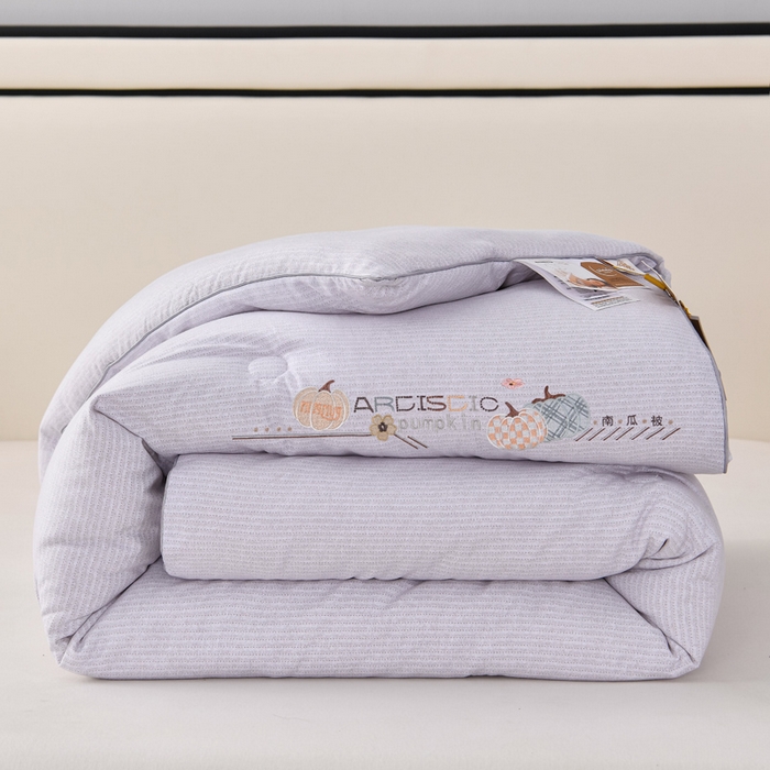 91家纺网 家纺一手货源 找家纺 小牛席业 2025新款A类南瓜被芯 南瓜被系列（灰色）