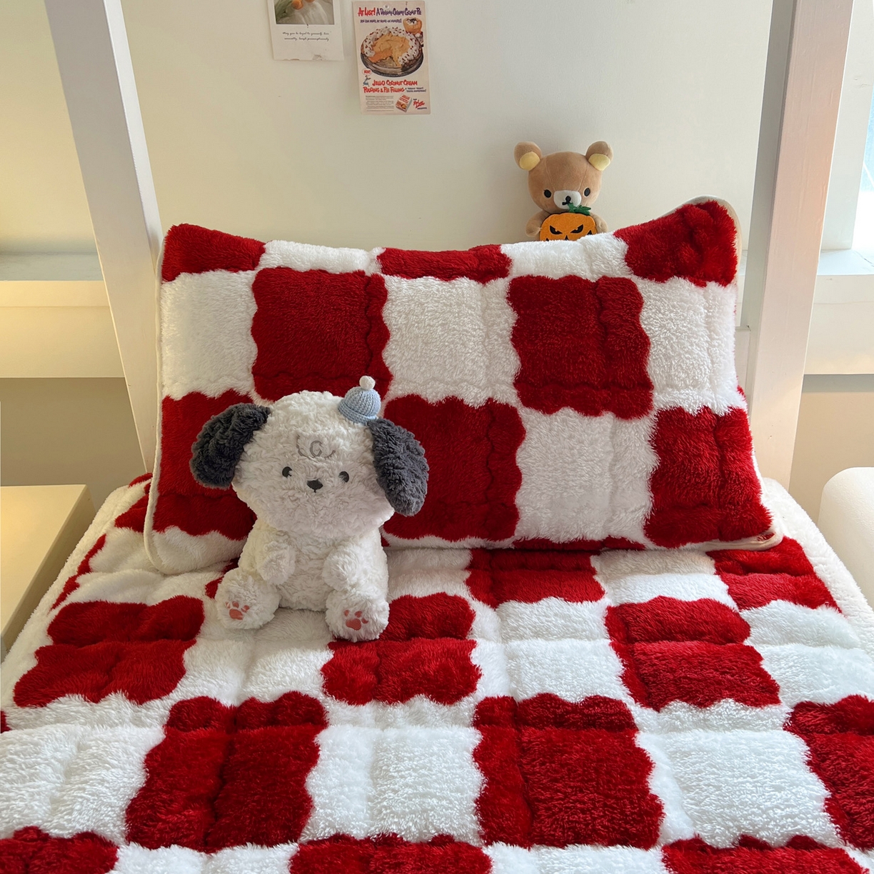 91家纺网 家纺一手货源 找家纺 眠势力 2025新款北极绒学生床垫加绒牛奶绒床褥子秋冬保暖珊瑚绒夹棉上下铺床护垫 棋盘格-海棠红