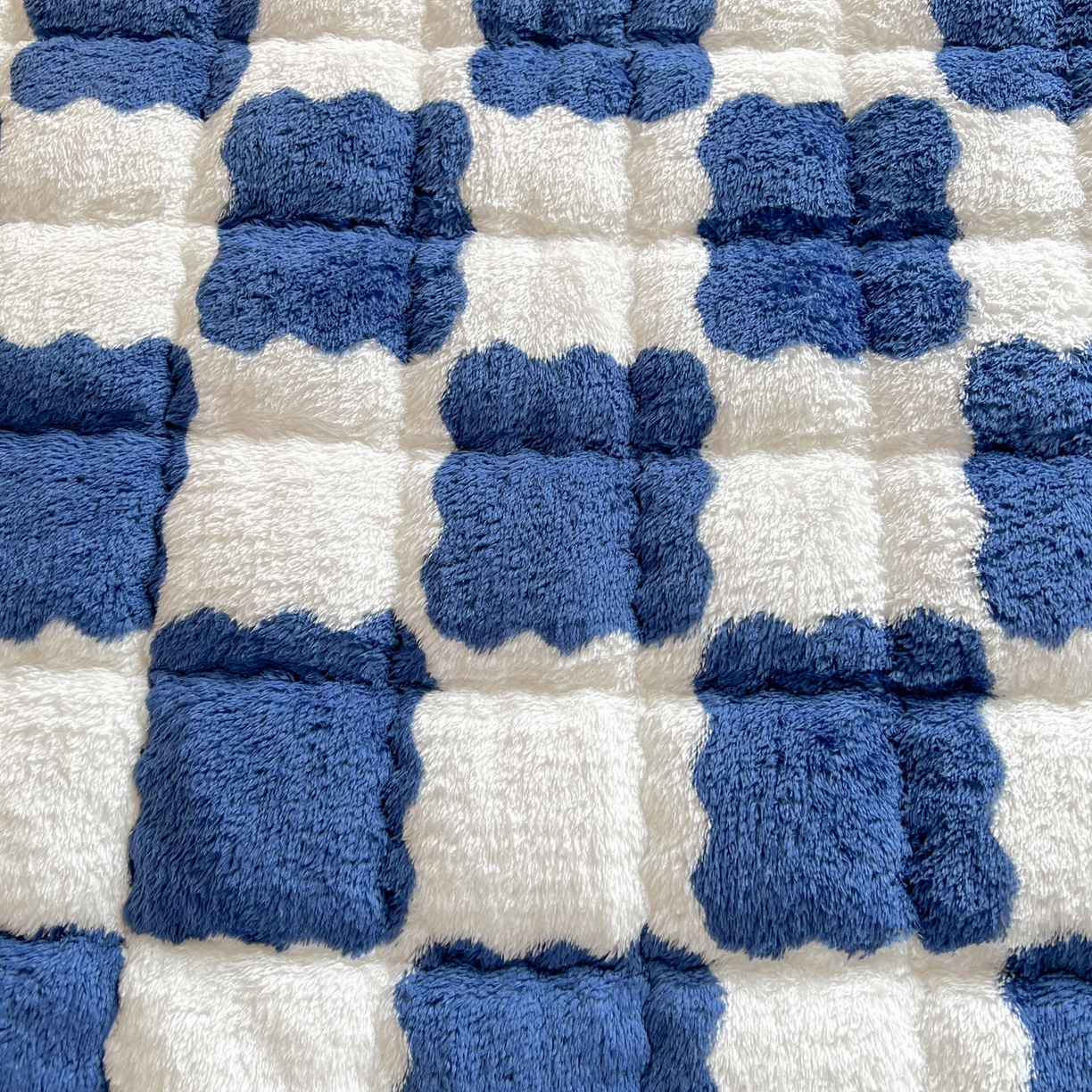 91家纺网 家纺一手货源 找家纺 眠势力 2025新款北极绒学生床垫加绒牛奶绒床褥子秋冬保暖珊瑚绒夹棉上下铺床护垫 棋盘格-海幽蓝