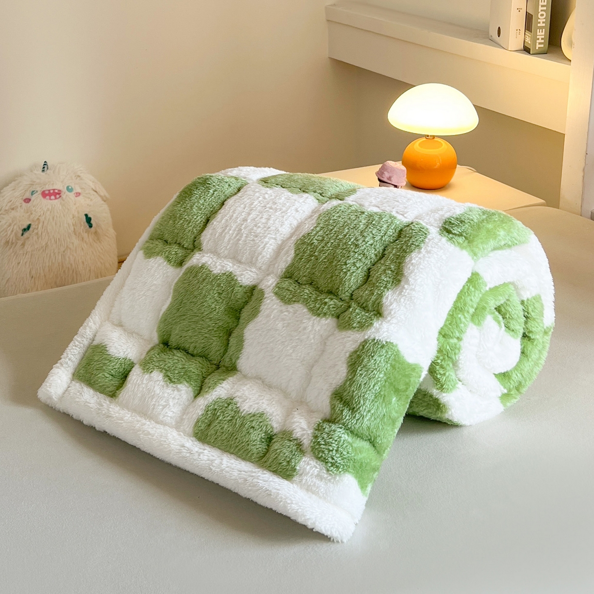 91家纺网 家纺一手货源 找家纺 眠势力 2025新款北极绒学生床垫加绒牛奶绒床褥子秋冬保暖珊瑚绒夹棉上下铺床护垫 棋盘格-嫩绿