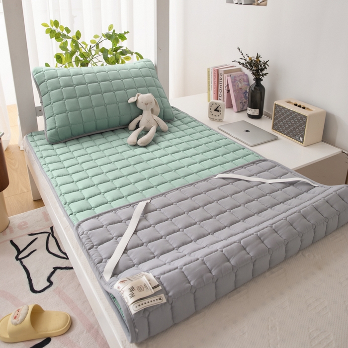 91家纺网 家纺一手货源 找家纺 拾小柒 2025新款A类原棉大豆纤维加厚床褥子床垫保护垫铺床款学生款 绿 学生款