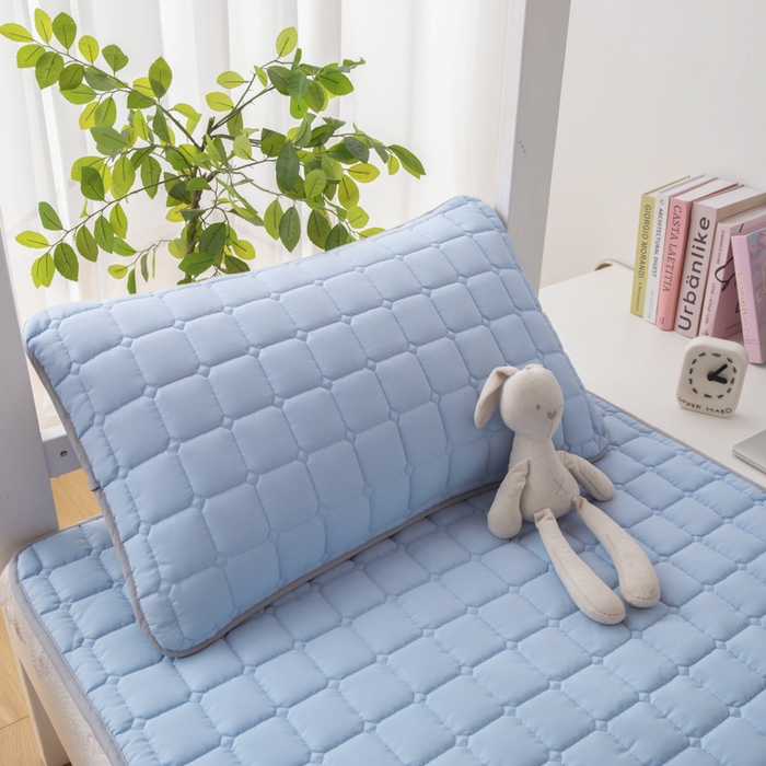 91家纺网 家纺一手货源 找家纺 拾小柒 2025新款A类原棉大豆纤维加厚床褥子床垫保护垫铺床款学生款 蓝 学生款