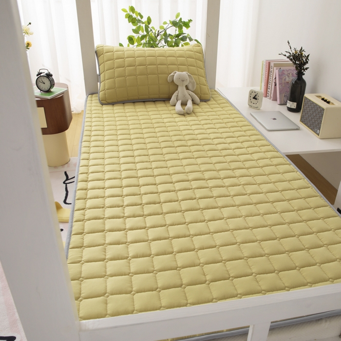 91家纺网 家纺一手货源 找家纺 拾小柒 2025新款A类原棉大豆纤维加厚床褥子床垫保护垫铺床款学生款 姜黄 学生款