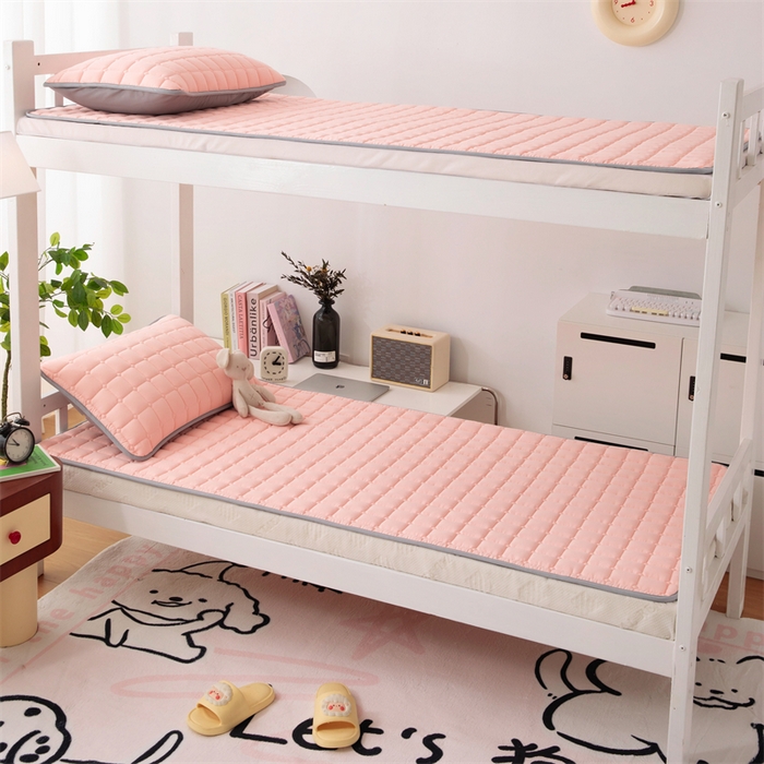 91家纺网 家纺一手货源 找家纺 拾小柒 2025新款A类原棉大豆纤维加厚床褥子床垫保护垫铺床款学生款 粉 学生款