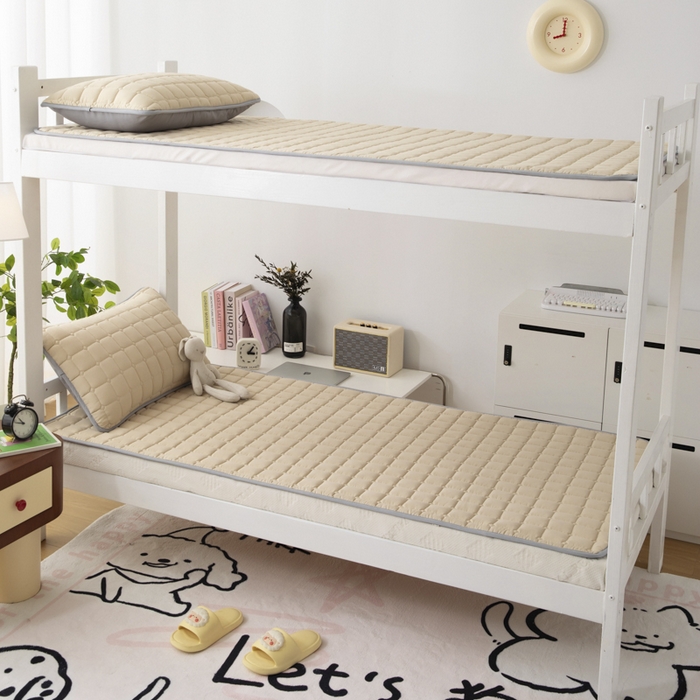 91家纺网 家纺一手货源 找家纺 拾小柒 2025新款A类原棉大豆纤维加厚床褥子床垫保护垫铺床款学生款 咖 学生款