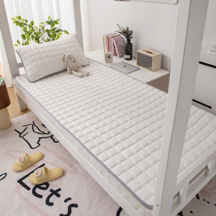 91家纺网 家纺一手货源 找家纺 拾小柒 2025新款A类原棉大豆纤维加厚床褥子床垫保护垫铺床款学生款 白 学生款