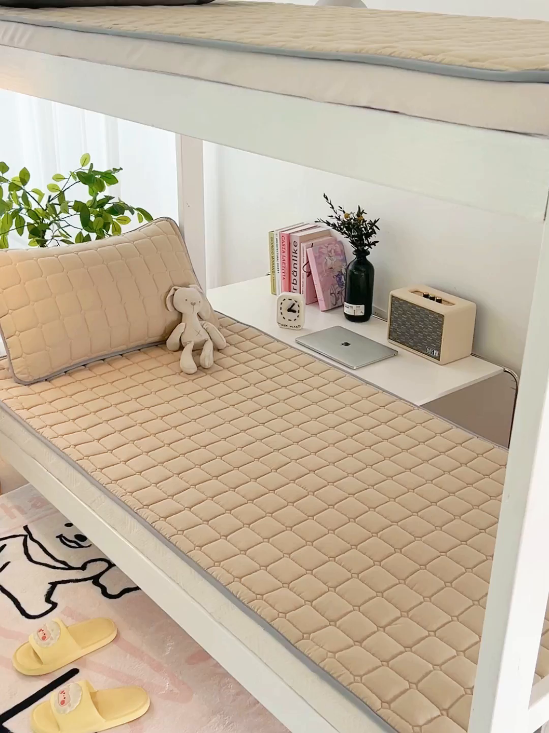 91家纺网 家纺一手货源 找家纺 拾小柒 2025新款A类原棉大豆纤维加厚床褥子床垫保护垫铺床款学生款 咖 学生款