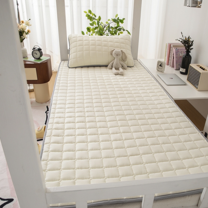 91家纺网 家纺一手货源 找家纺 拾小柒 2025新款A类原棉大豆纤维加厚床褥子床垫保护垫铺床款学生款 米白 学生款