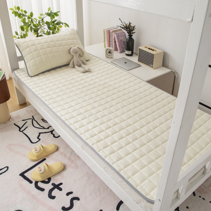 91家纺网 家纺一手货源 找家纺 拾小柒 2025新款A类原棉大豆纤维加厚床褥子床垫保护垫铺床款学生款 米白 学生款