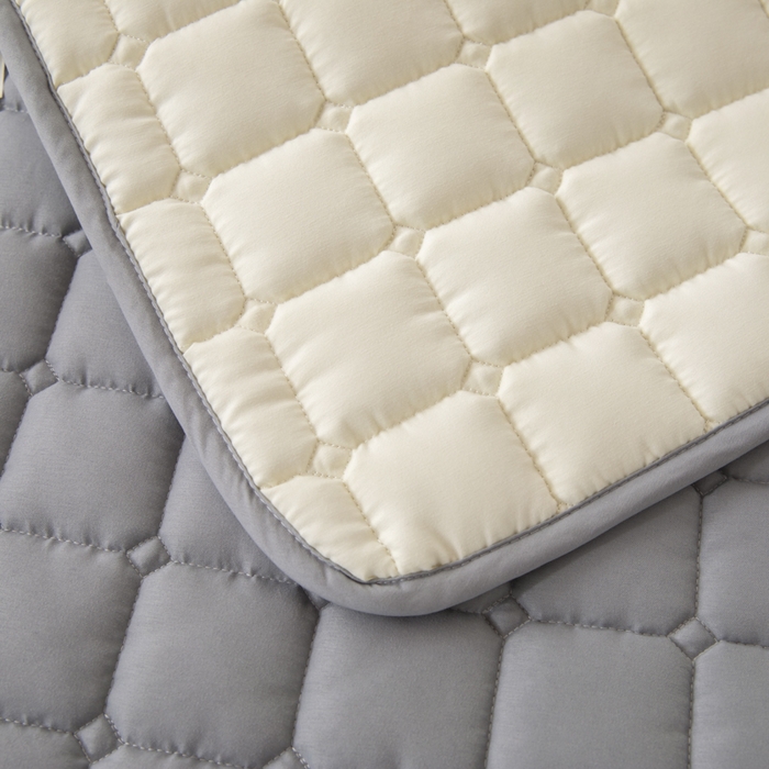 91家纺网 家纺一手货源 找家纺 拾小柒 2025新款A类原棉大豆纤维加厚床褥子床垫保护垫铺床款学生款 米白 学生款