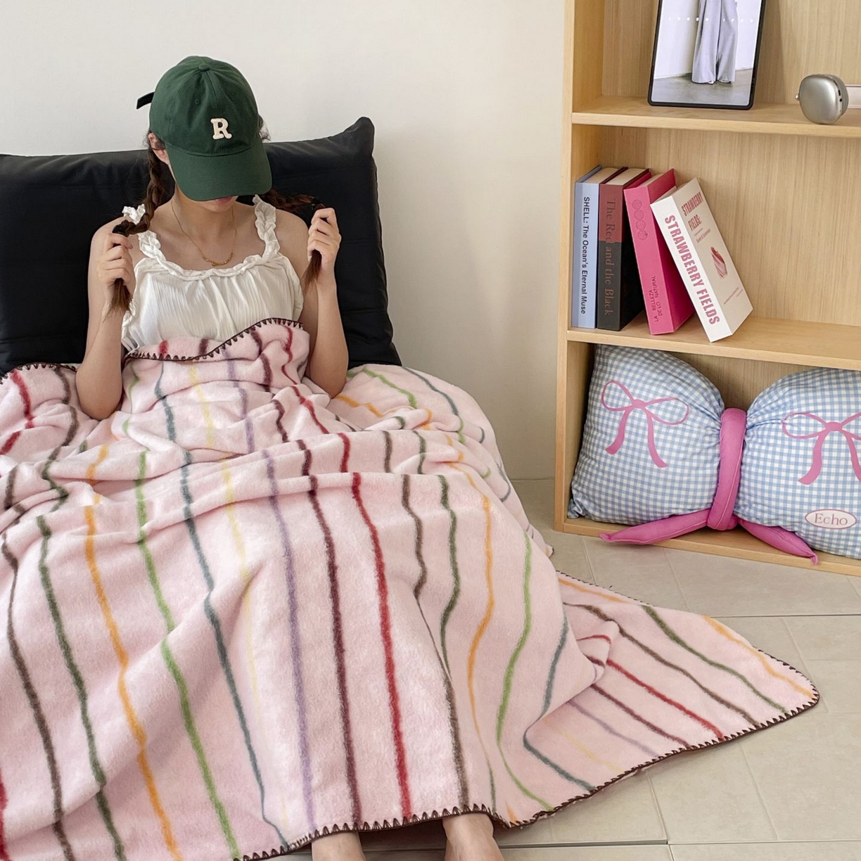 91家纺网 家纺一手货源 找家纺 十里居 2025新款双面绵羊绒多功能盖毯沙发毯户外毛毯 七彩条