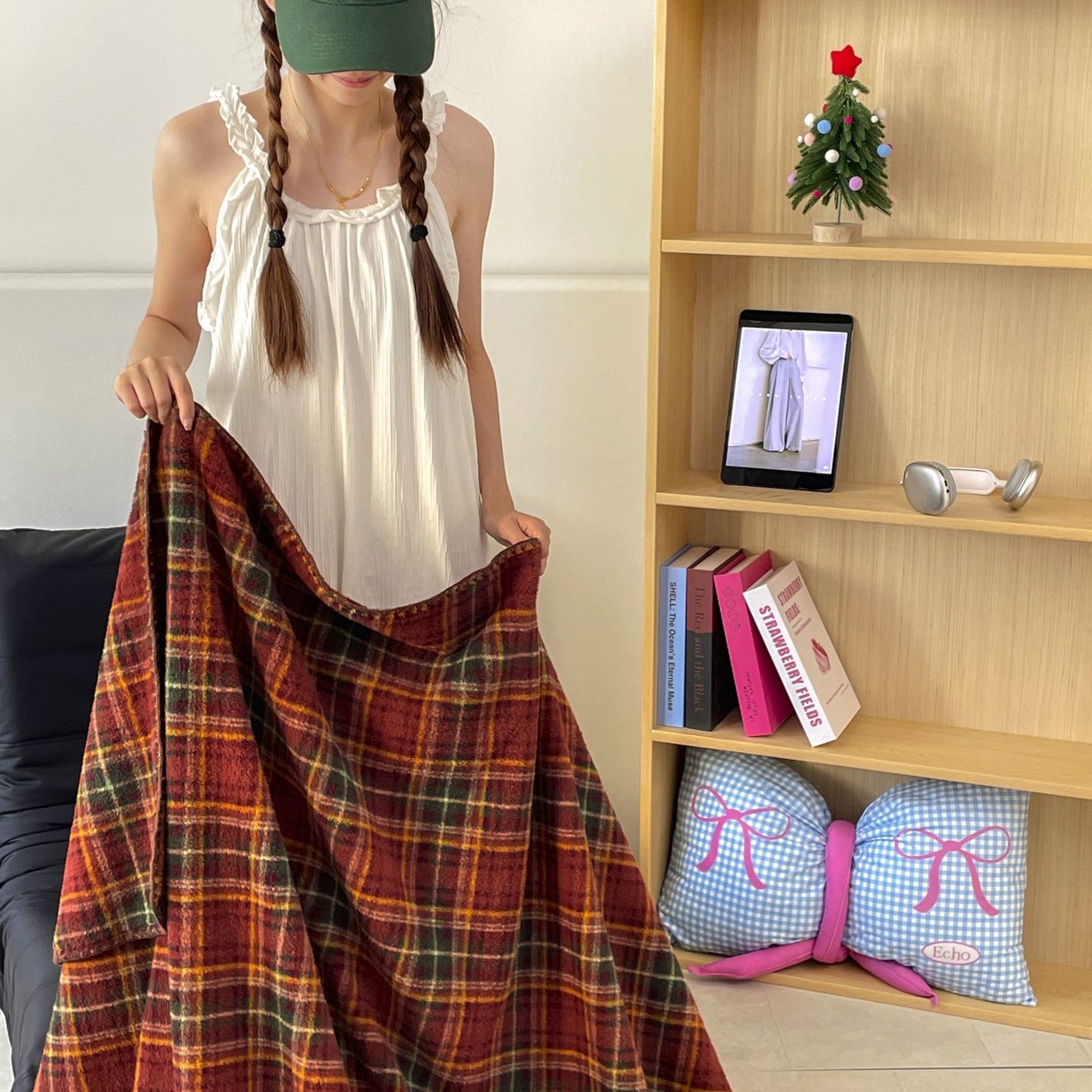 91家纺网 家纺一手货源 找家纺 十里居 2025新款双面绵羊绒多功能盖毯沙发毯户外毛毯 节日派对