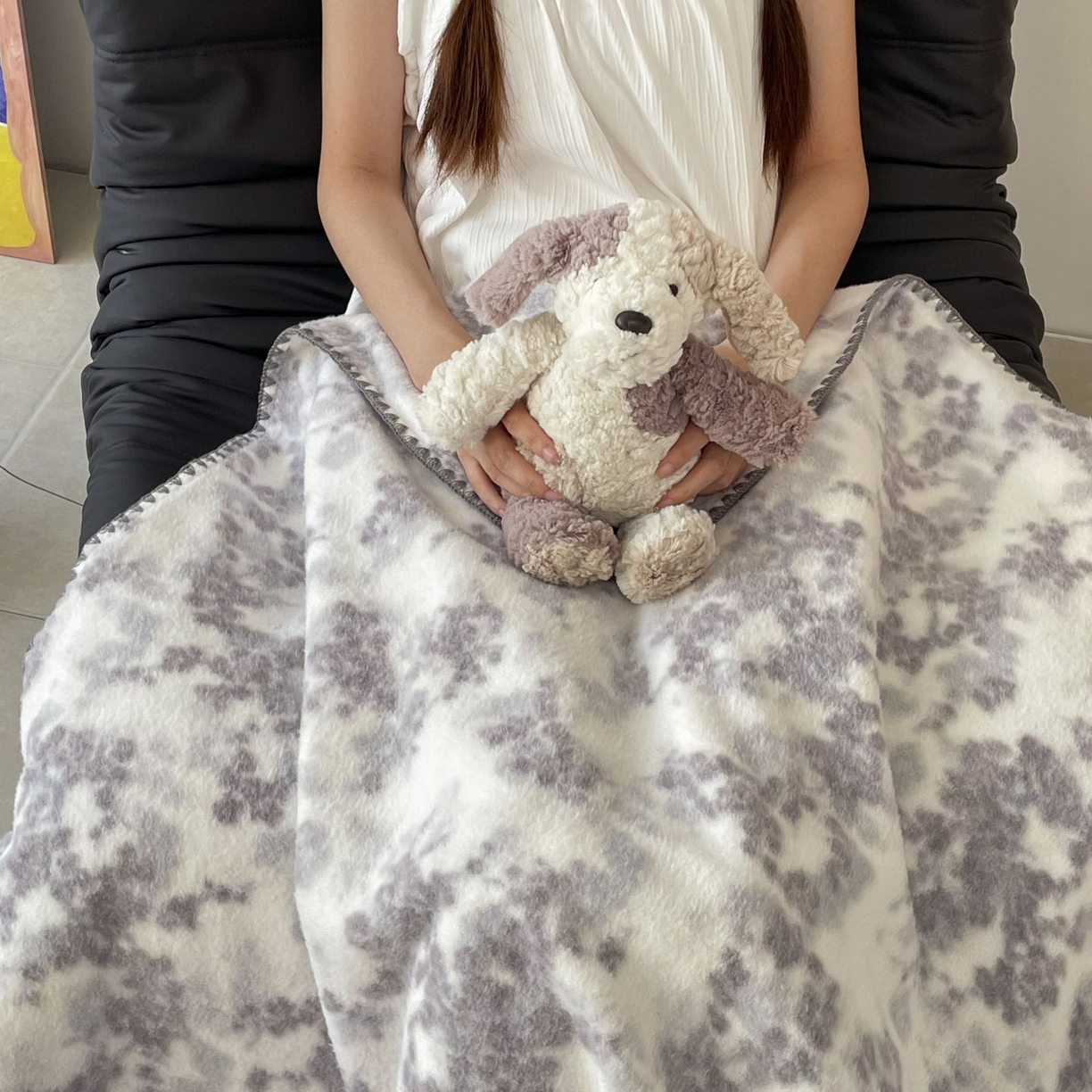 91家纺网 家纺一手货源 找家纺 十里居 2025新款双面绵羊绒多功能盖毯沙发毯户外毛毯 梦幻花园