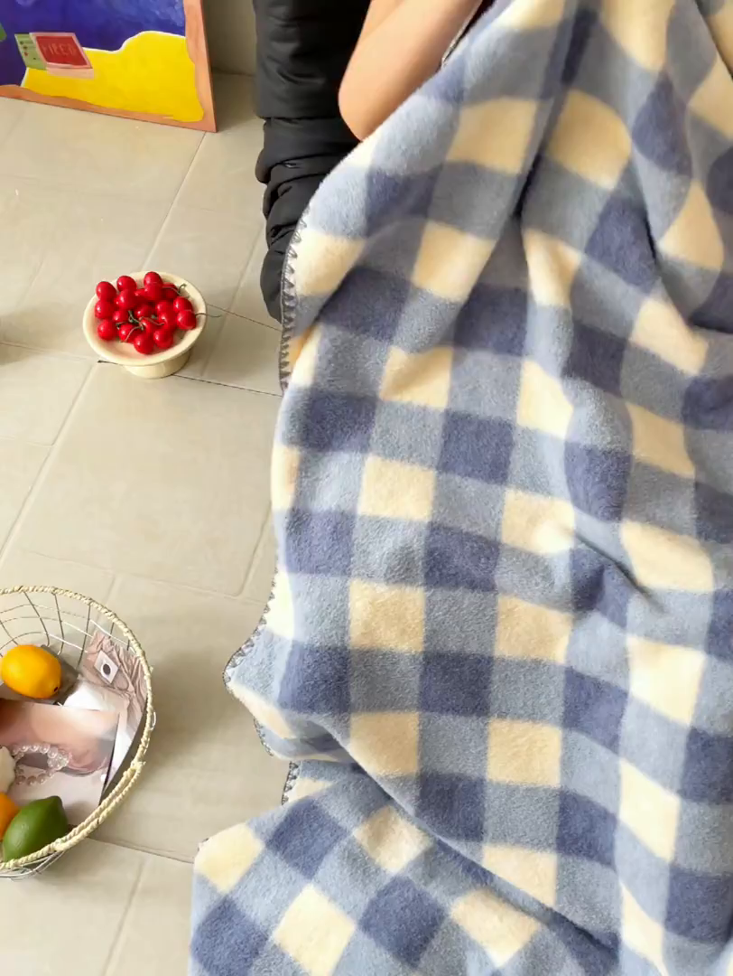 91家纺网 家纺一手货源 找家纺 十里居 2025新款双面绵羊绒多功能盖毯沙发毯户外毛毯 南山蓝