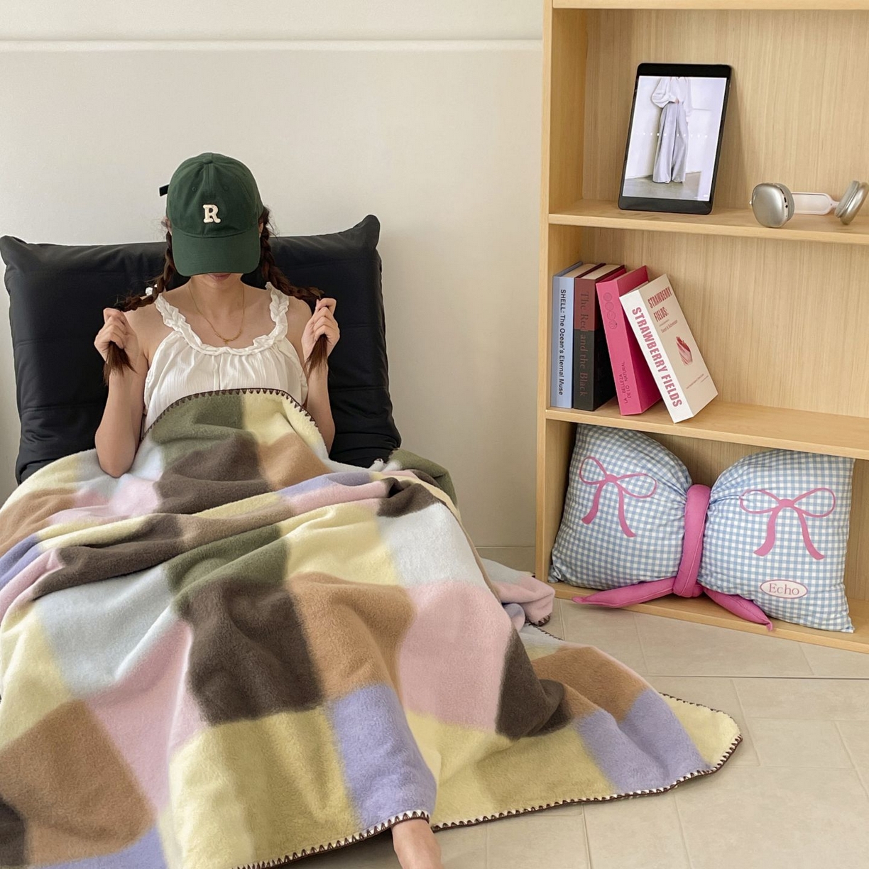 91家纺网 家纺一手货源 找家纺 十里居 2025新款双面绵羊绒多功能盖毯沙发毯户外毛毯 糖块