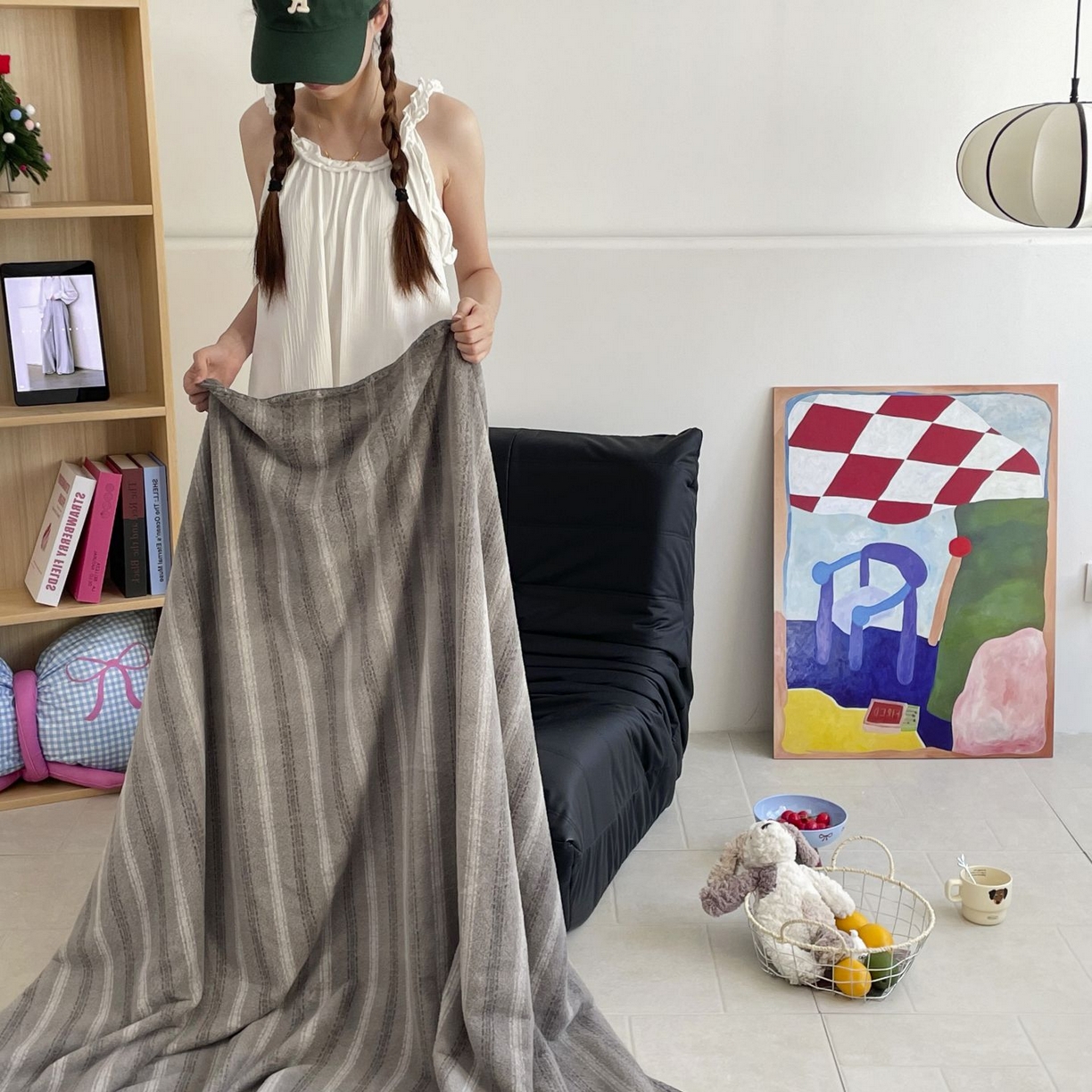 91家纺网 家纺一手货源 找家纺 十里居 2025新款双面绵羊绒多功能盖毯沙发毯户外毛毯 虚幻灰