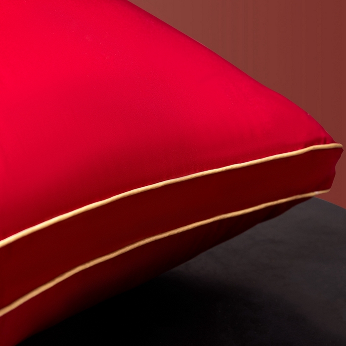 91家纺网 家纺一手货源 找家纺 欧乐蒂 2025新款婚庆刺绣立体边纤维枕 双囍枕芯～红