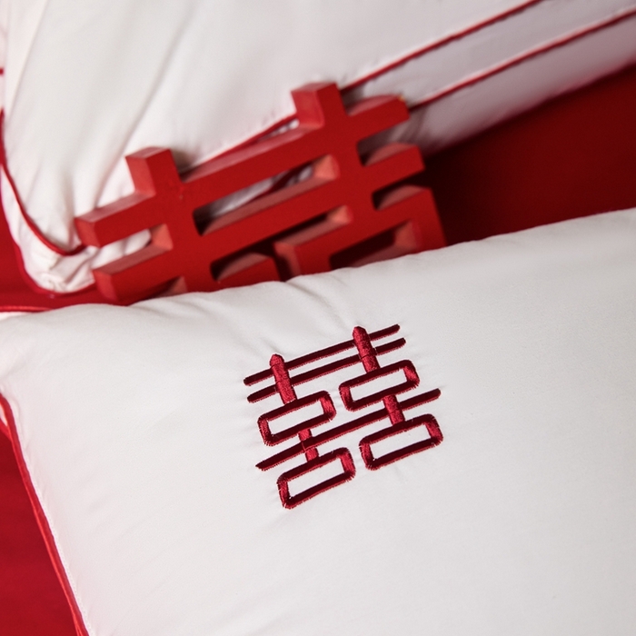 91家纺网 家纺一手货源 找家纺 （总）欧乐蒂 2025新款婚庆刺绣立体边纤维枕
