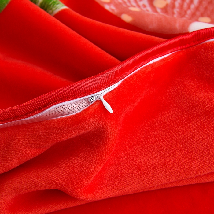 91家纺网 家纺一手货源 找家纺 博兰蒂 2025新款床裙款高克重牛奶绒印花四件套草莓兔