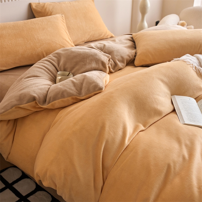 91家纺网 家纺一手货源 找家纺 （总）兰紫橙家纺 2025新款200克重纯色单面牛奶绒四件套