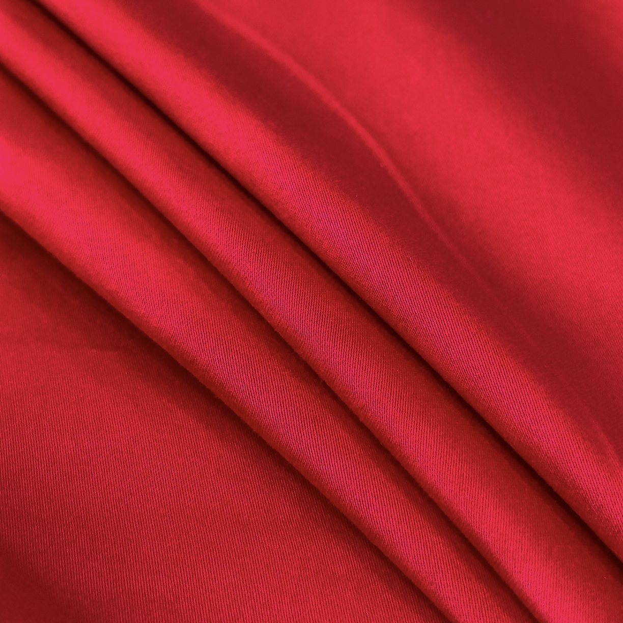 91家纺网 家纺一手货源 找家纺 欧乐蒂 2025新款亲肤棉婚庆刺绣四件套 锦绣龙凤