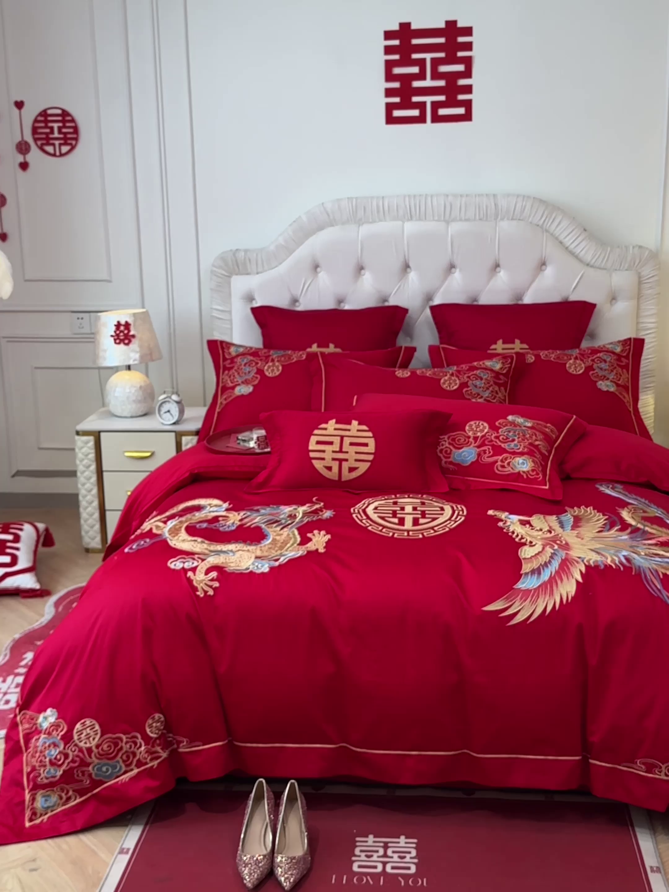 91家纺网 家纺一手货源 找家纺 欧乐蒂 2025新款亲肤棉婚庆刺绣四件套 龙飞凤舞