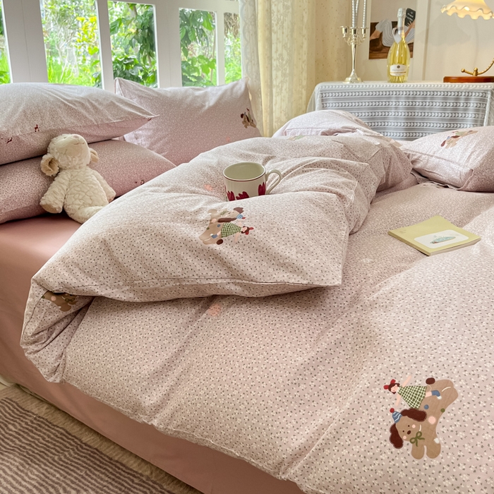 91家纺网 家纺一手货源 找家纺 柠馨 2025秋冬新款全棉印花四件套 花花伙伴